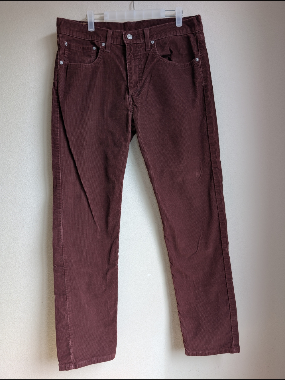 Levi's Men's Corduroy Pants in Deep Burgundy Size 34x32